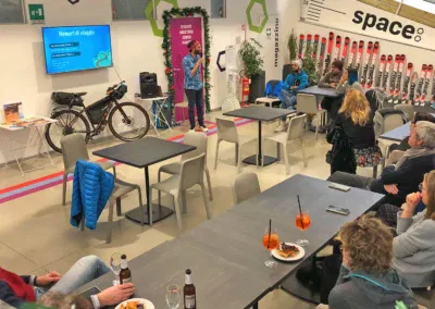 Islanda dentro, cicloturismo in Islanda | Serata da Space