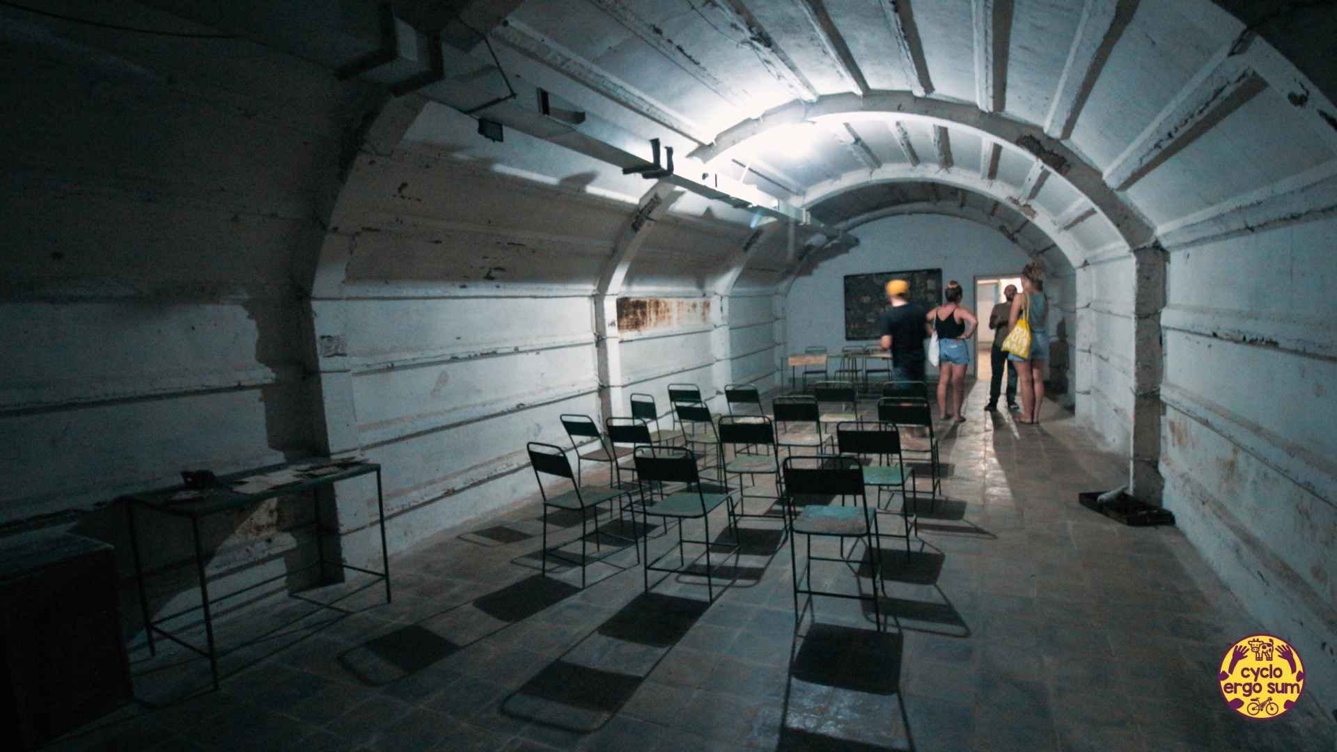 Albania in bici | Bunker ad Argirocastro