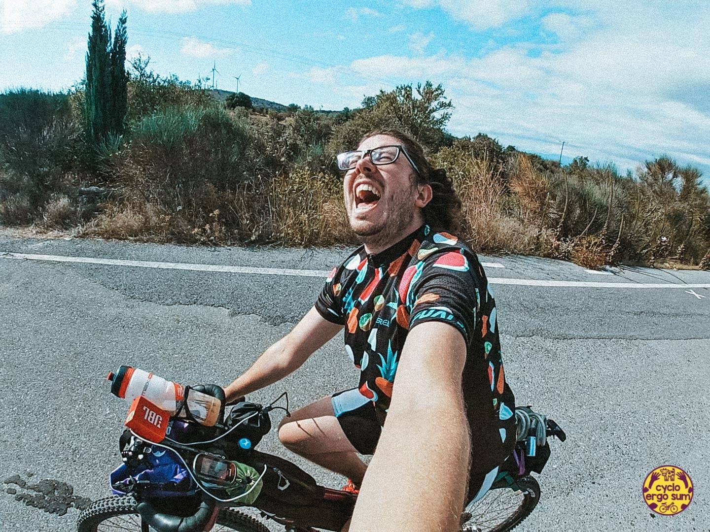 Peloponneso in bikepacking | Urla da cima salita