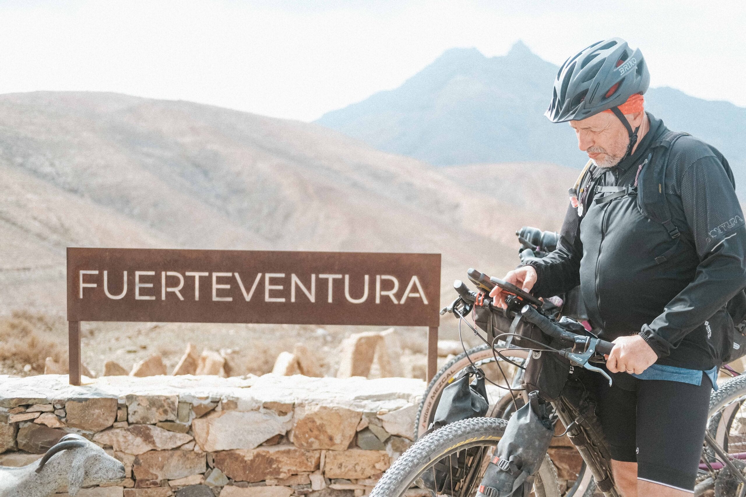 Lanzarote Bikepacking Experience | Discesa importante