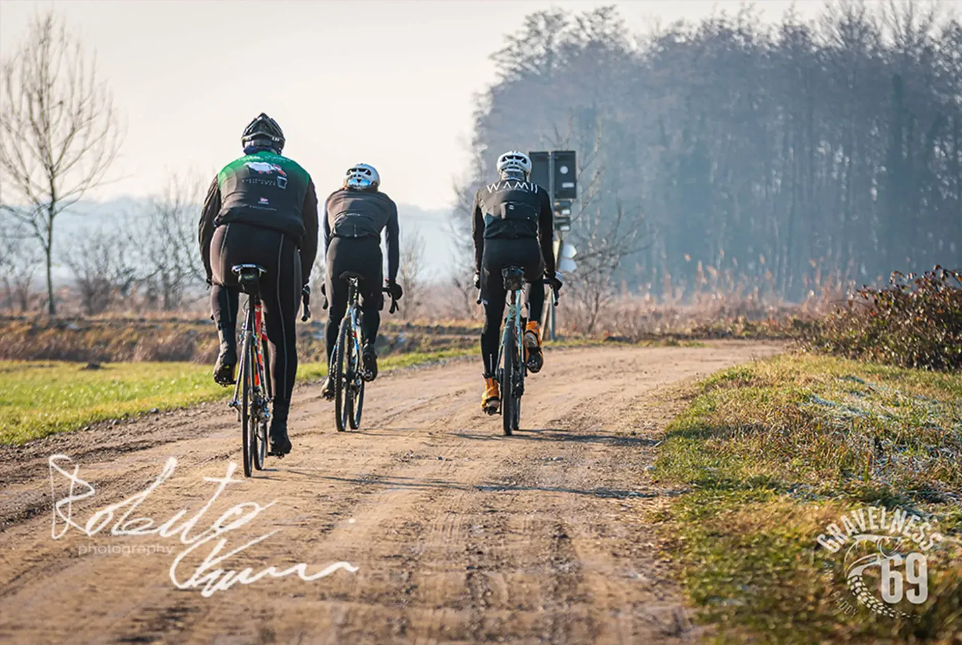 Gravelness 69 di spalle