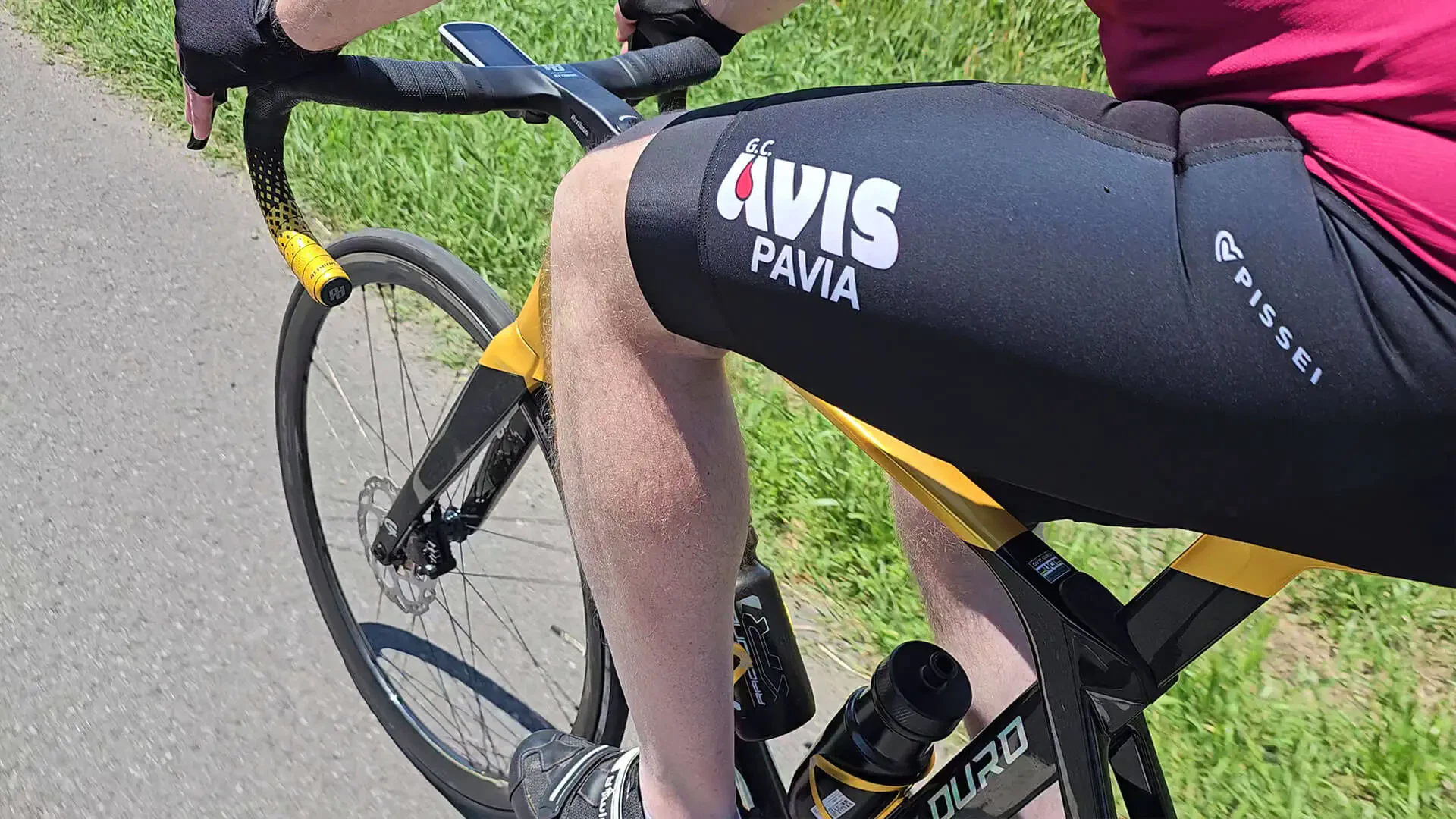 Giallo Tour, Giallo Plasma | Dettagli