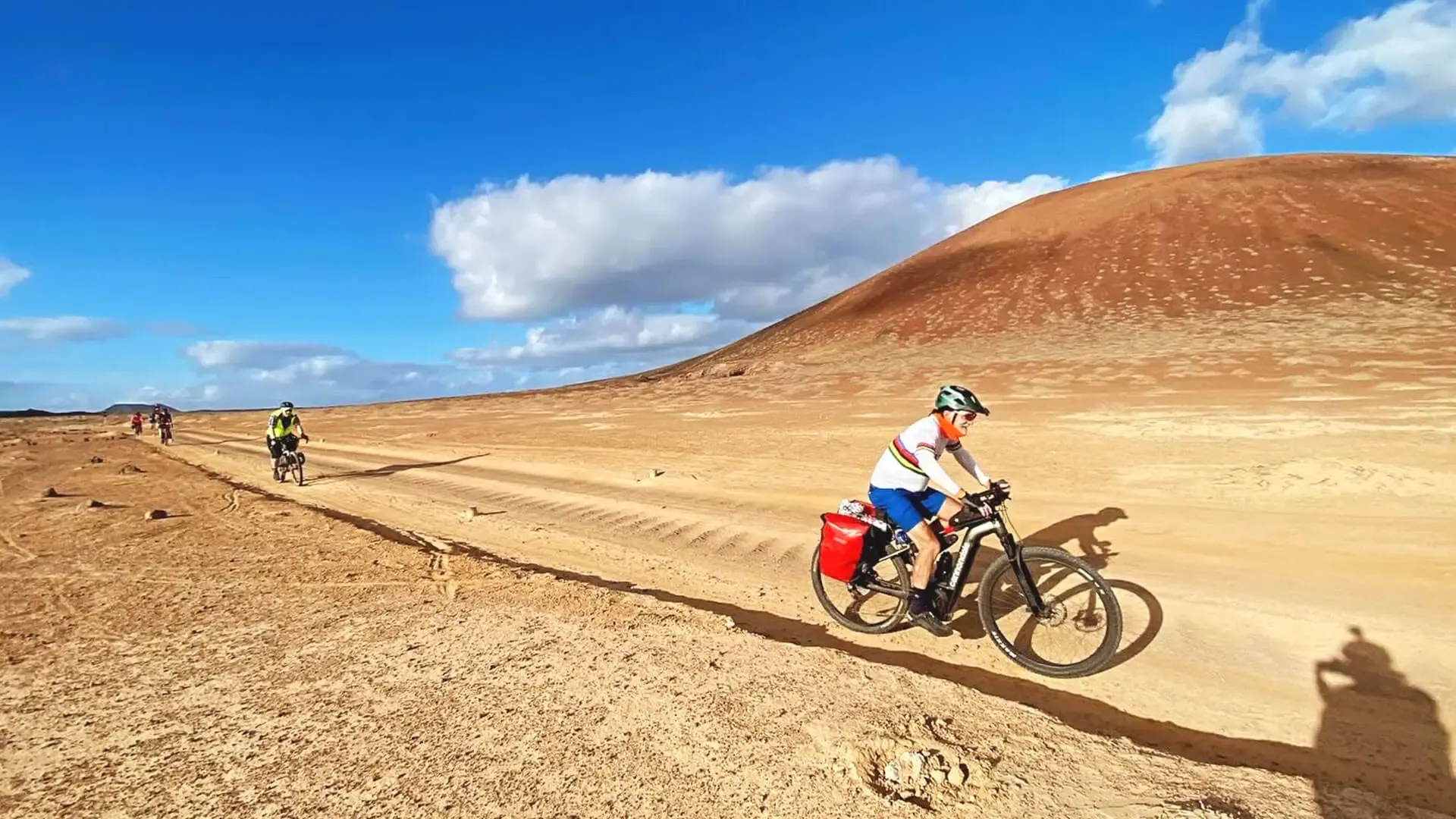 Le 5 più belle strade di Lanzarote | Graciosa con vulcano