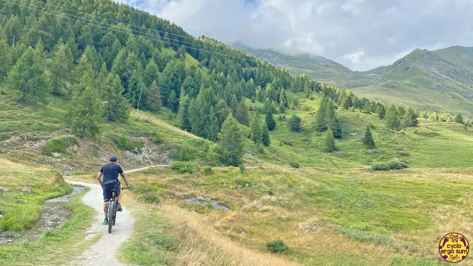 Gravel in Val d'Ayas, il Ru Curtod | Si apre il panorama dopo il Ru Courtod
