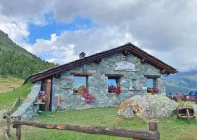 Gravel in Val d'Ayas, il Ru Curtod | La Tchavana